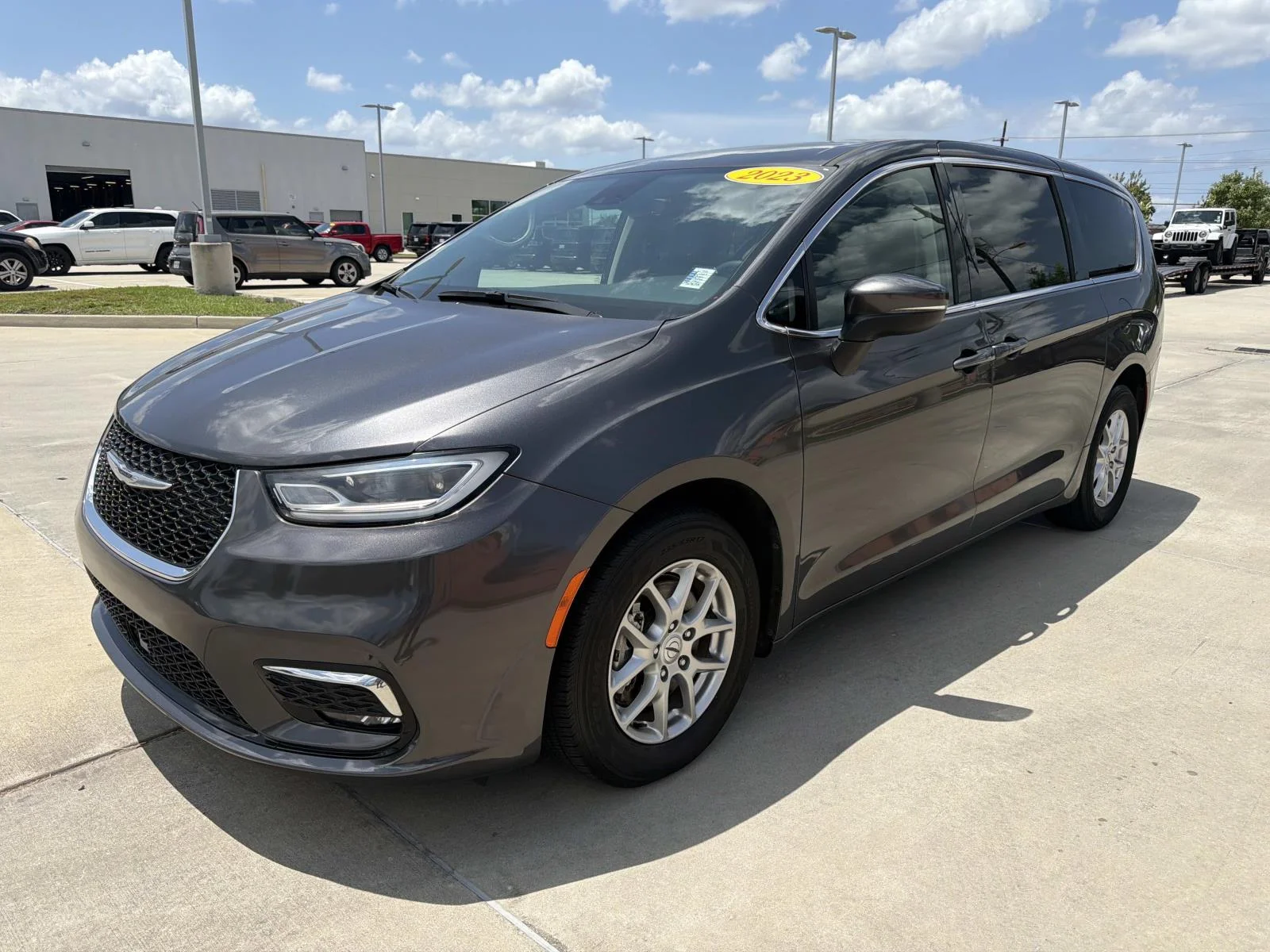 Used 2023 Gray Chrysler Touring L FWD image 3