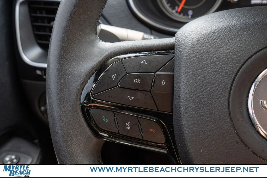 Used 2020 Bright White Clearcoat Jeep Latitude Plus image 27