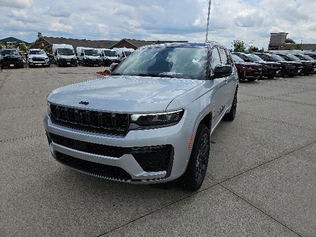 2026 Jeep Grand Cherokee L Summit