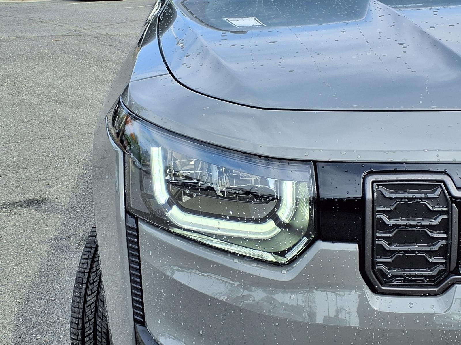 New 2026 Sting-Gray Clear-Coat Exterior Paint Jeep Laredo image 14