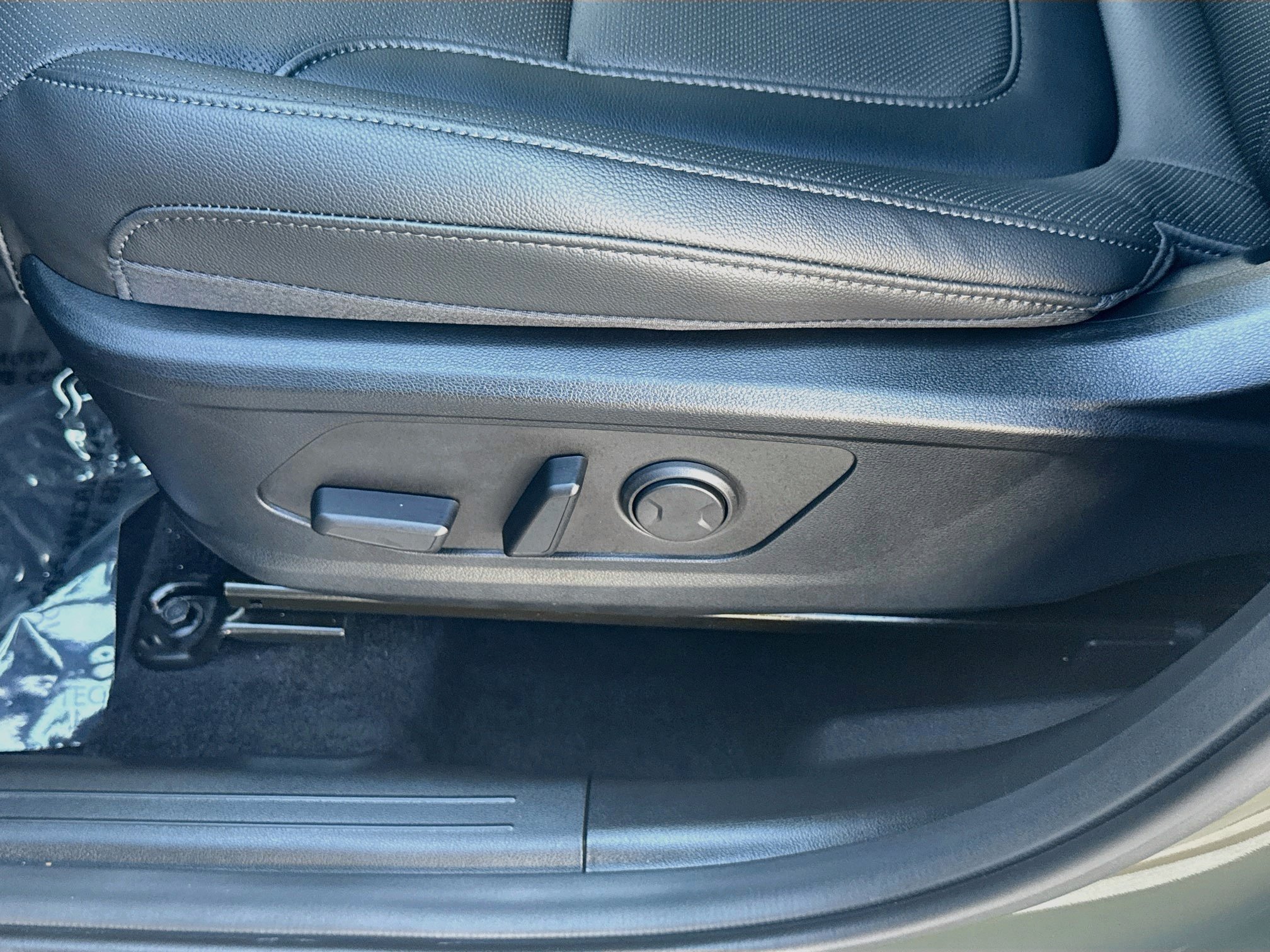 Certified Used 2026 Rockwood Green Hyundai SEL image 15