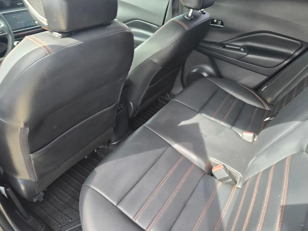 Used 2020 Gray Nissan SR image 12