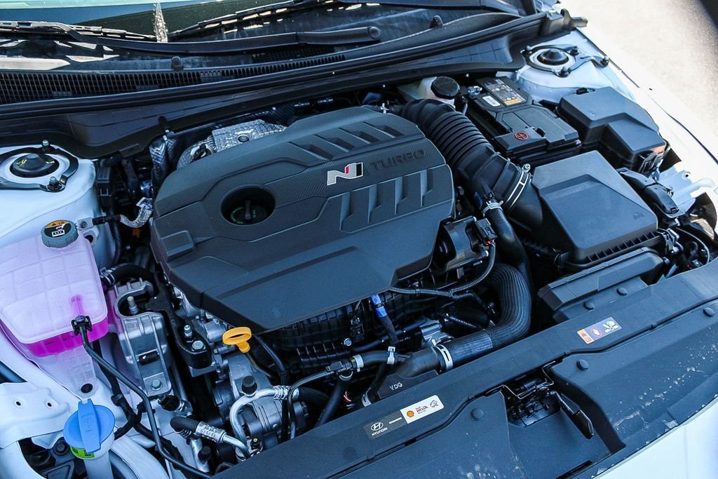 New 2026 White Hyundai Base image 27
