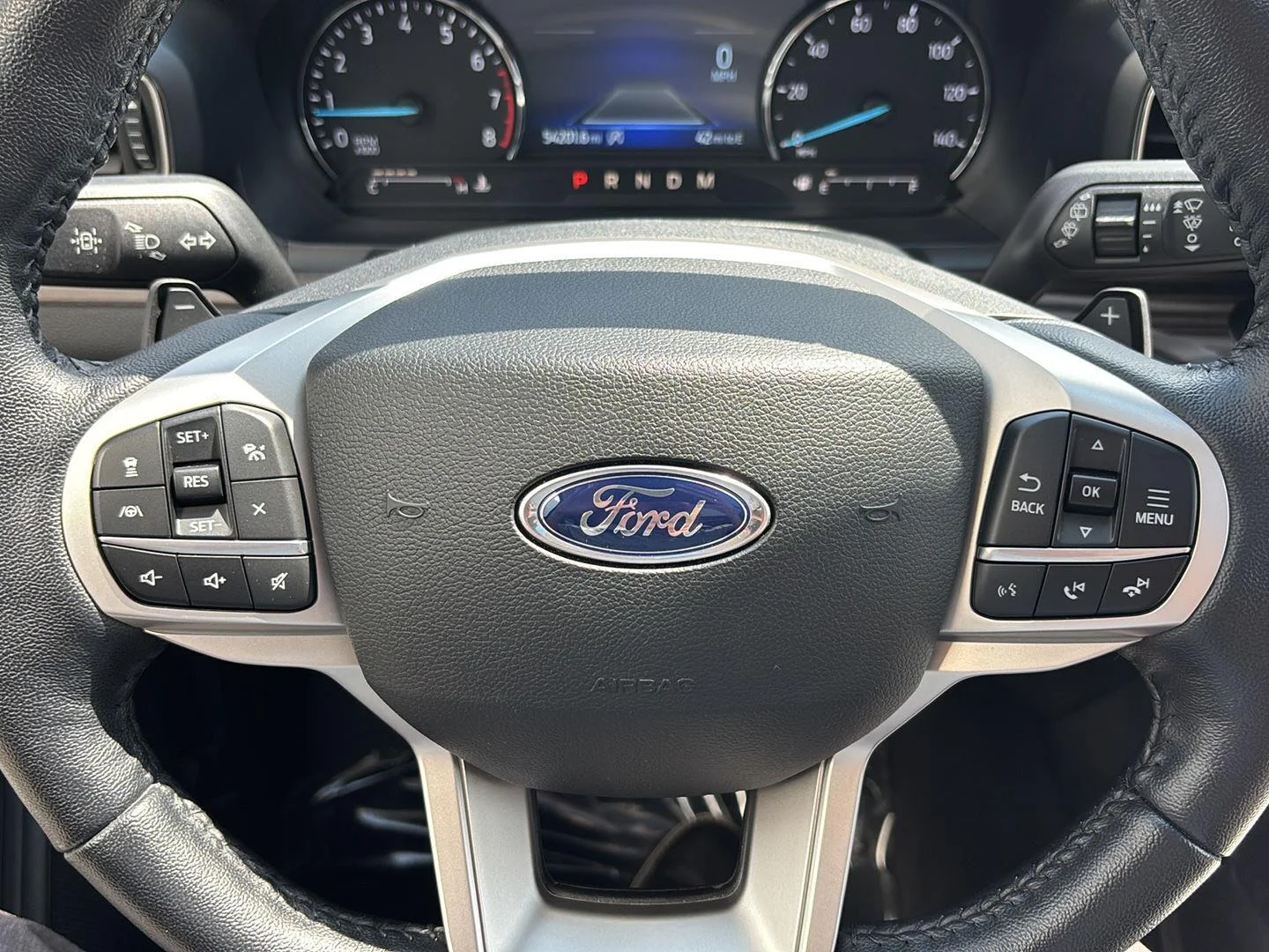 Used 2020 Star White Metallic Tri-Coat Ford Limited image 17