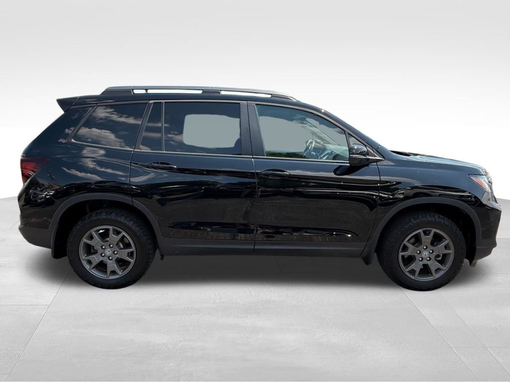 Used 2024 Crystal Black Pearl Honda TrailSport image 4