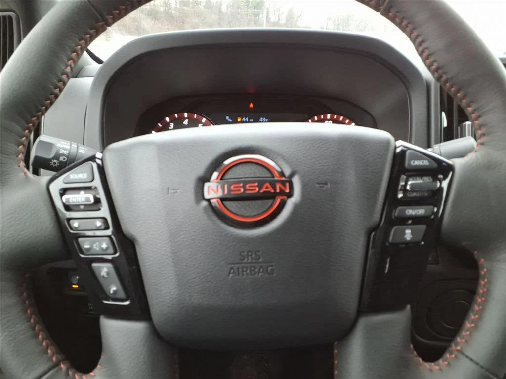 2026 Nissan Frontier PRO-X - Photo 9