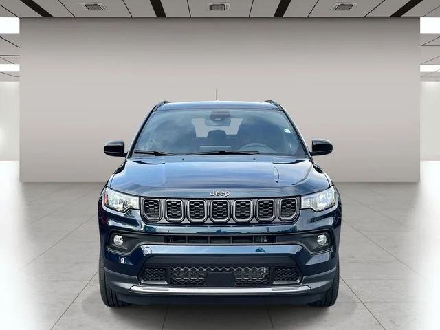 New 2026 Fathom Blue Pearl-Coat Exterior Paint Jeep Latitude Altitude image 9