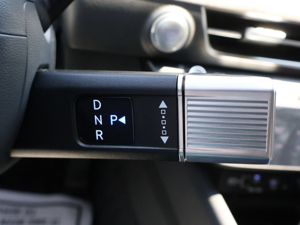 2025 Hyundai Sonata Hybrid SEL - Photo 38