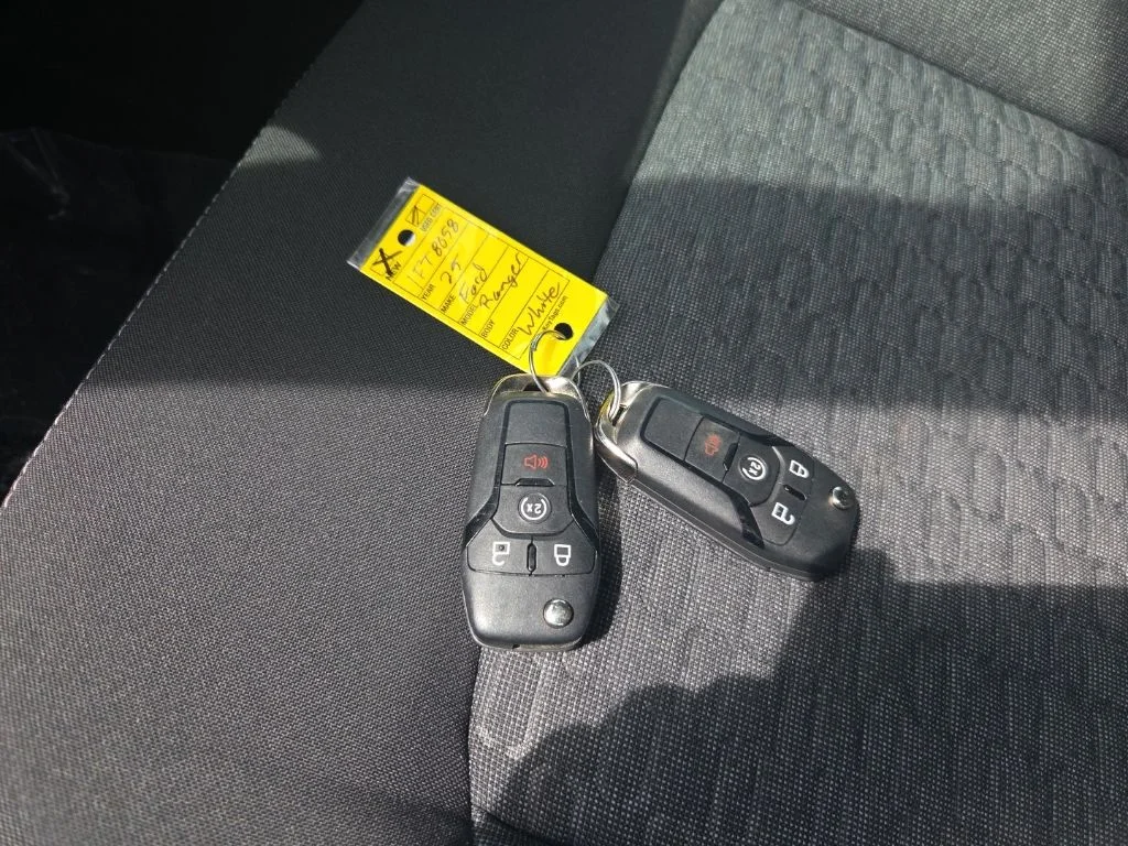 Used 2025 White Ford XLT image 5