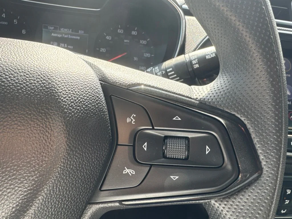 Used 2021 Mosaic Black Metallic Chevrolet LT image 18