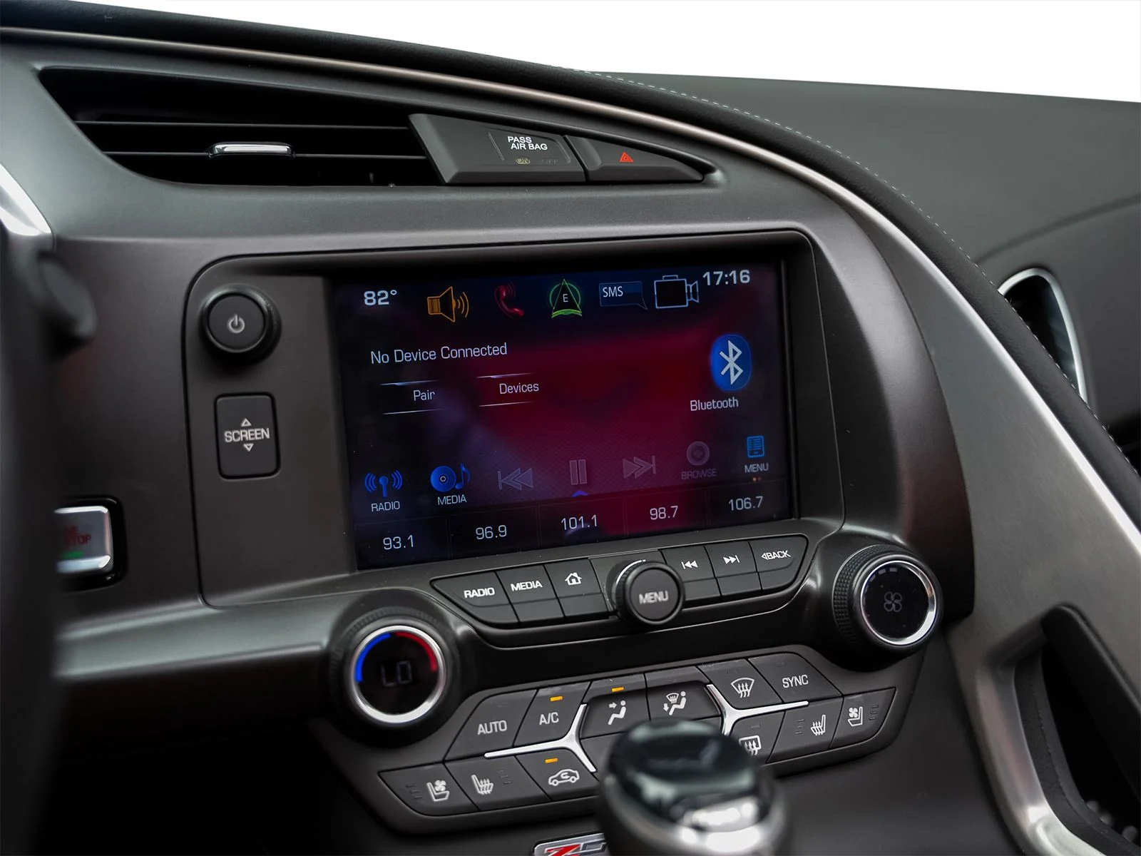 Used 2019 Red Chevrolet Z06 image 43