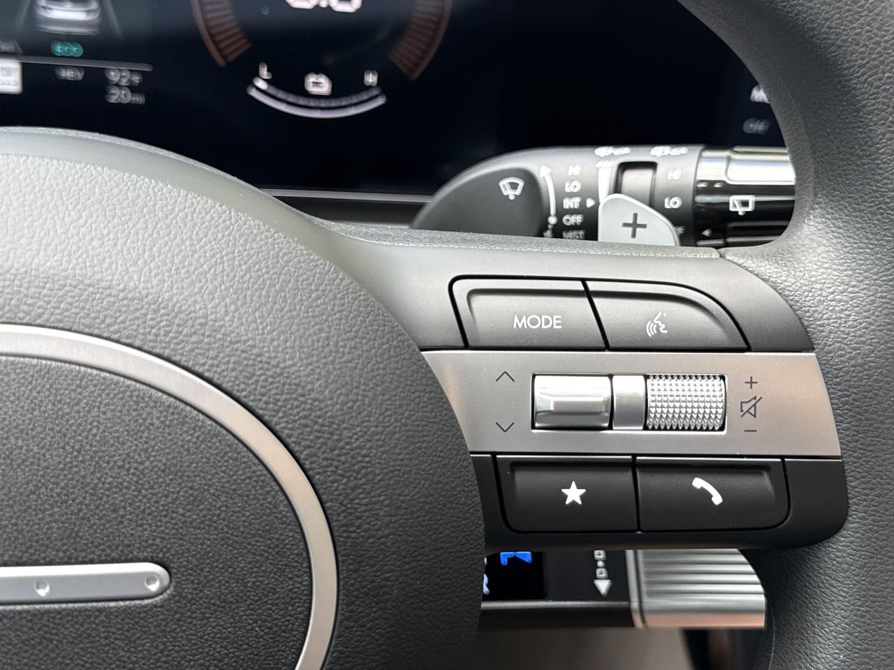 New 2026 Creamy White Pearl Hyundai SEL image 20