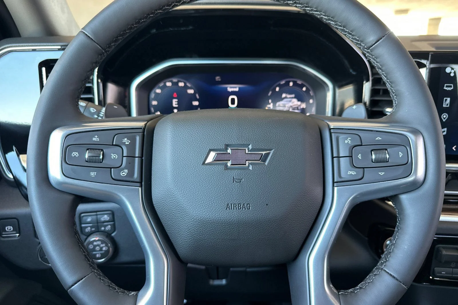 New 2026 Summit White Chevrolet RST image 23