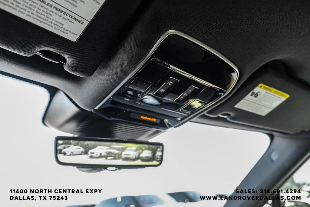 New 2026 Fuji White Land Rover Dynamic SE image 25
