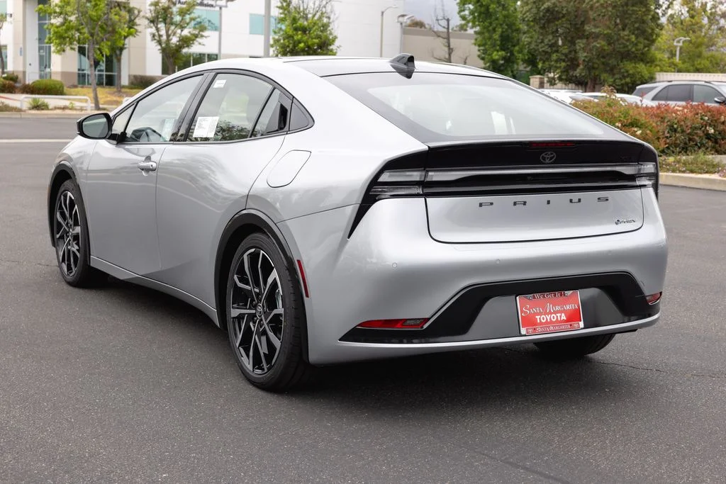 New 2026 Cutting Edge Toyota  XSE Premium image 7