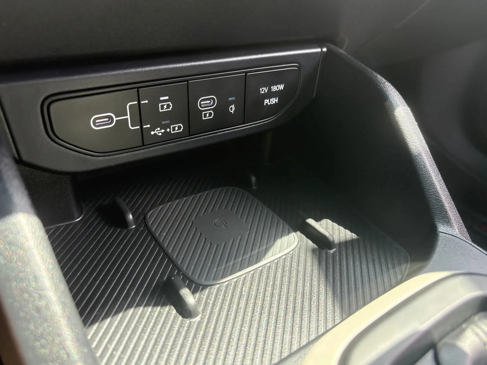 Used 2025 Steel Gray Kia GT-Line image 27