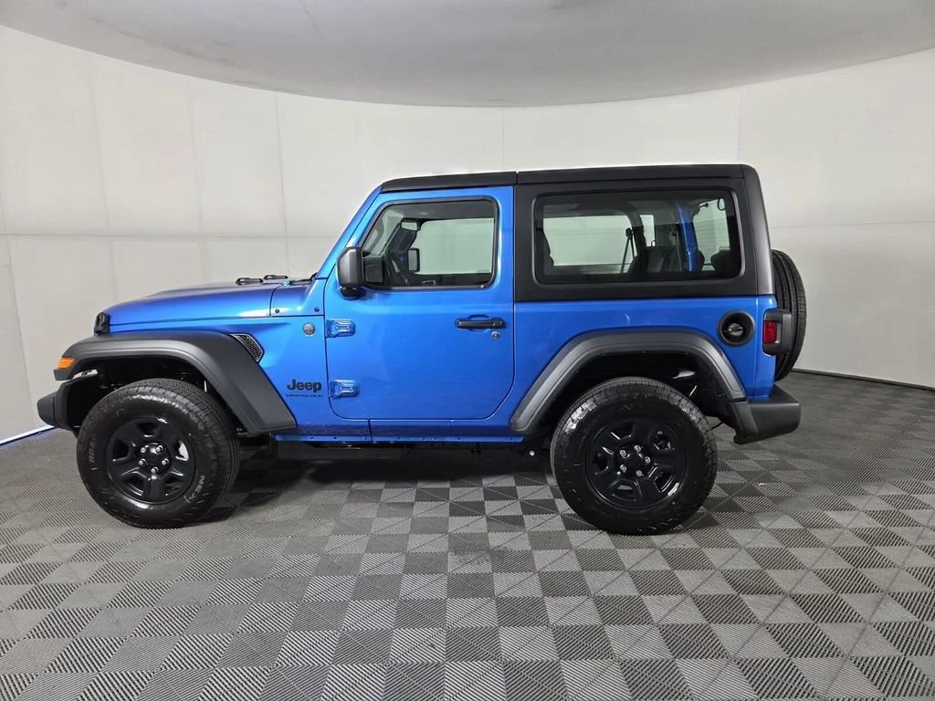 New 2026 Hydro Blue Pearl-Coat Exterior Paint Jeep Sport image 7