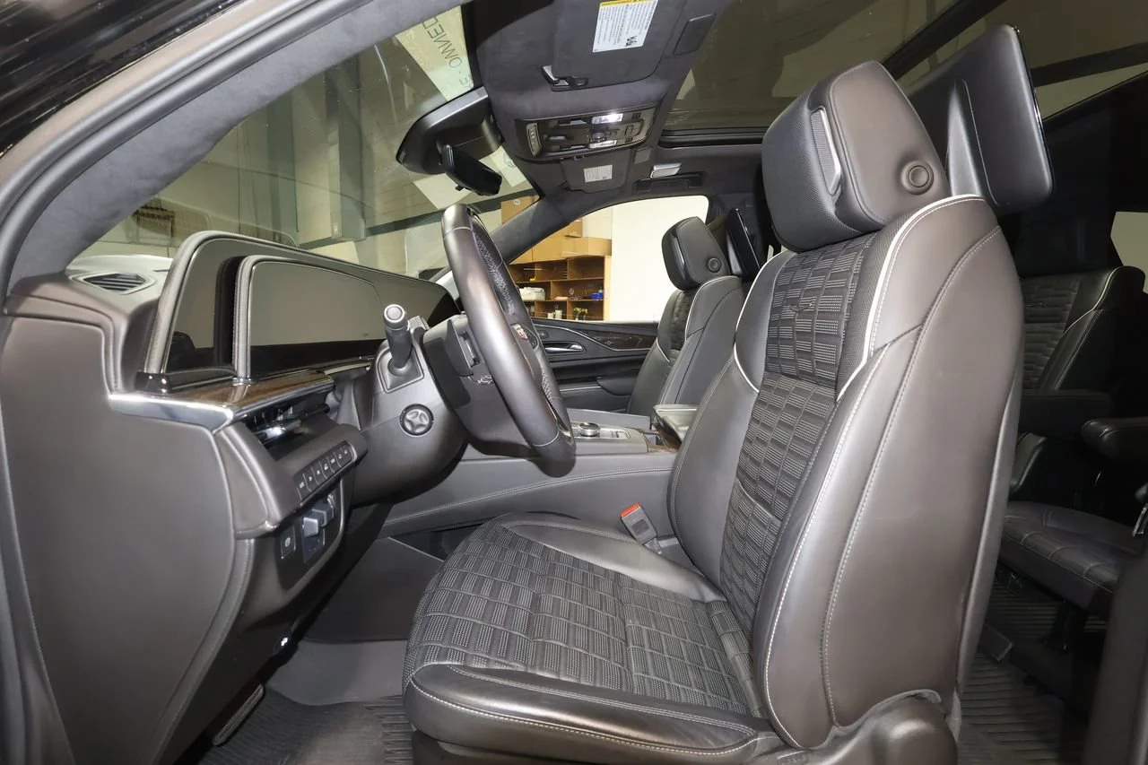Certified Used 2024 Black Raven Cadillac Sport Platinum image 24