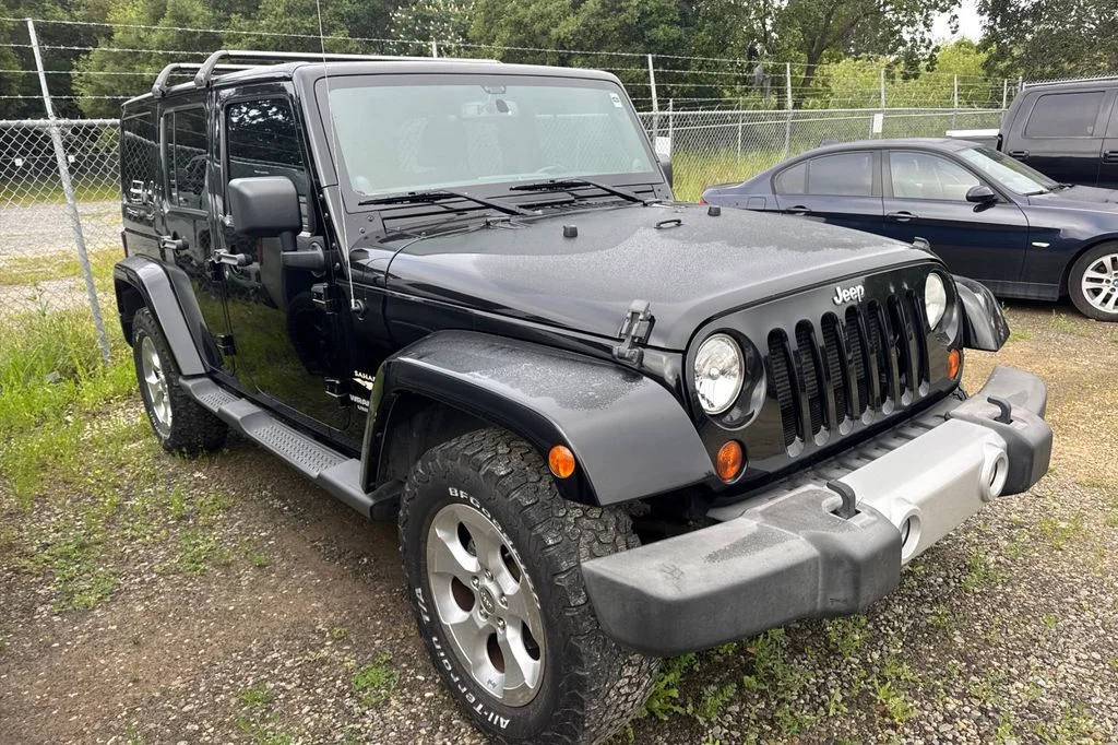Used 2013 Jeep Wrangler Unlimited Sahara with VIN 1C4BJWEG8DL519445 for sale in Novato, CA
