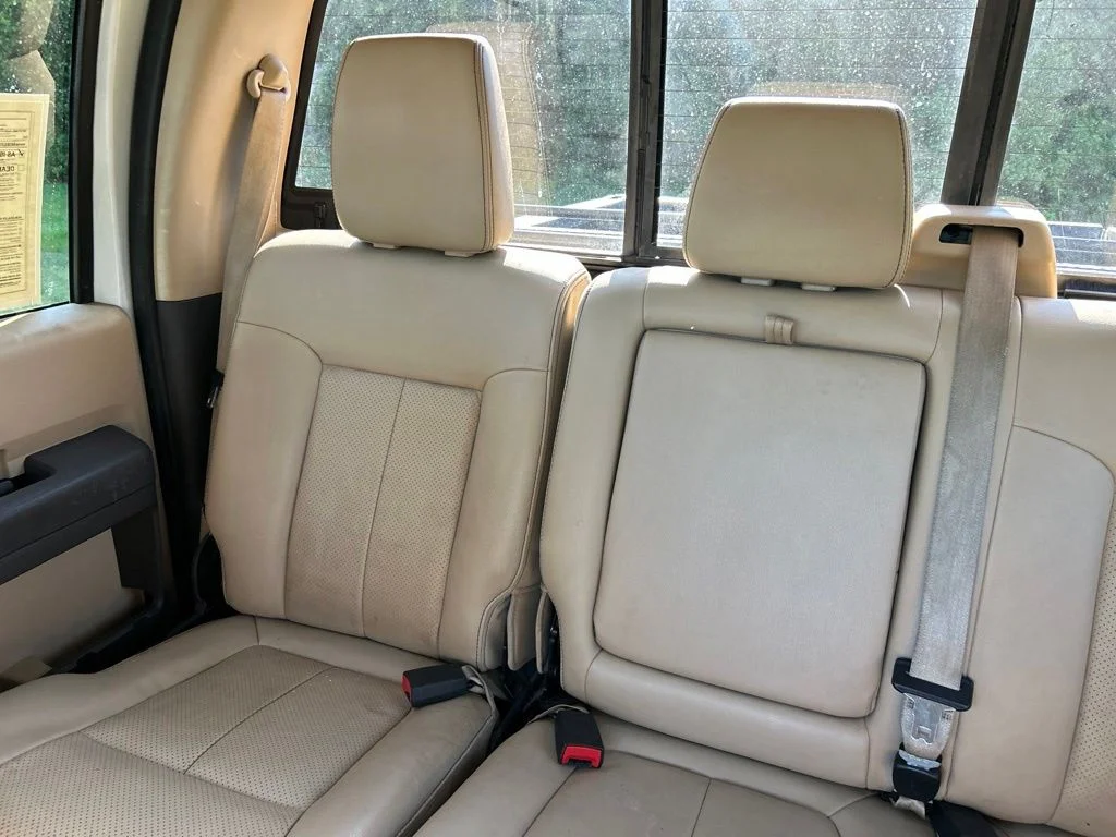 Used 2014 Oxford White Ford Lariat image 12
