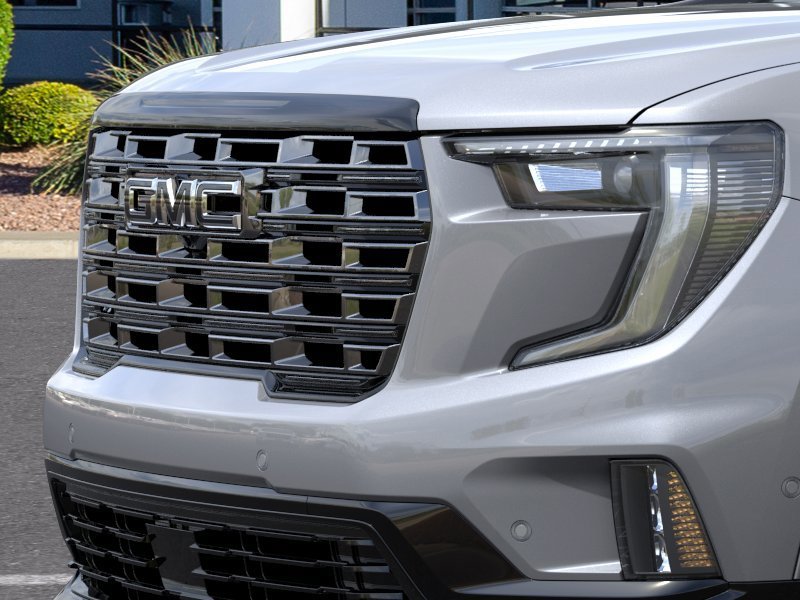2026 GMC Acadia Denali Ultimate - Photo 13