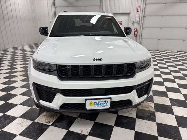 Used 2026 Jeep Grand Cherokee Laredo with VIN 1C4RJHAR3TC217982 for sale in Rochester, Minnesota