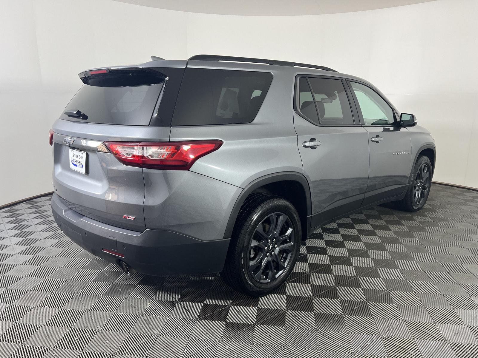 Used 2020 Satin Steel Metallic Chevrolet RS image 27