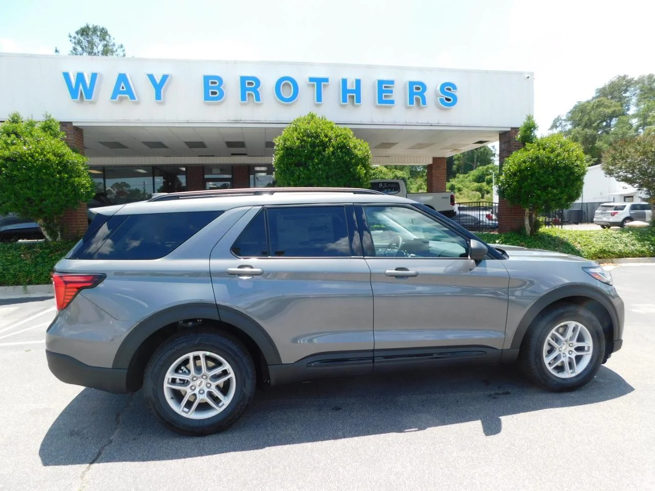New 2026 Carbonized Gray Metallic Ford Active image 1