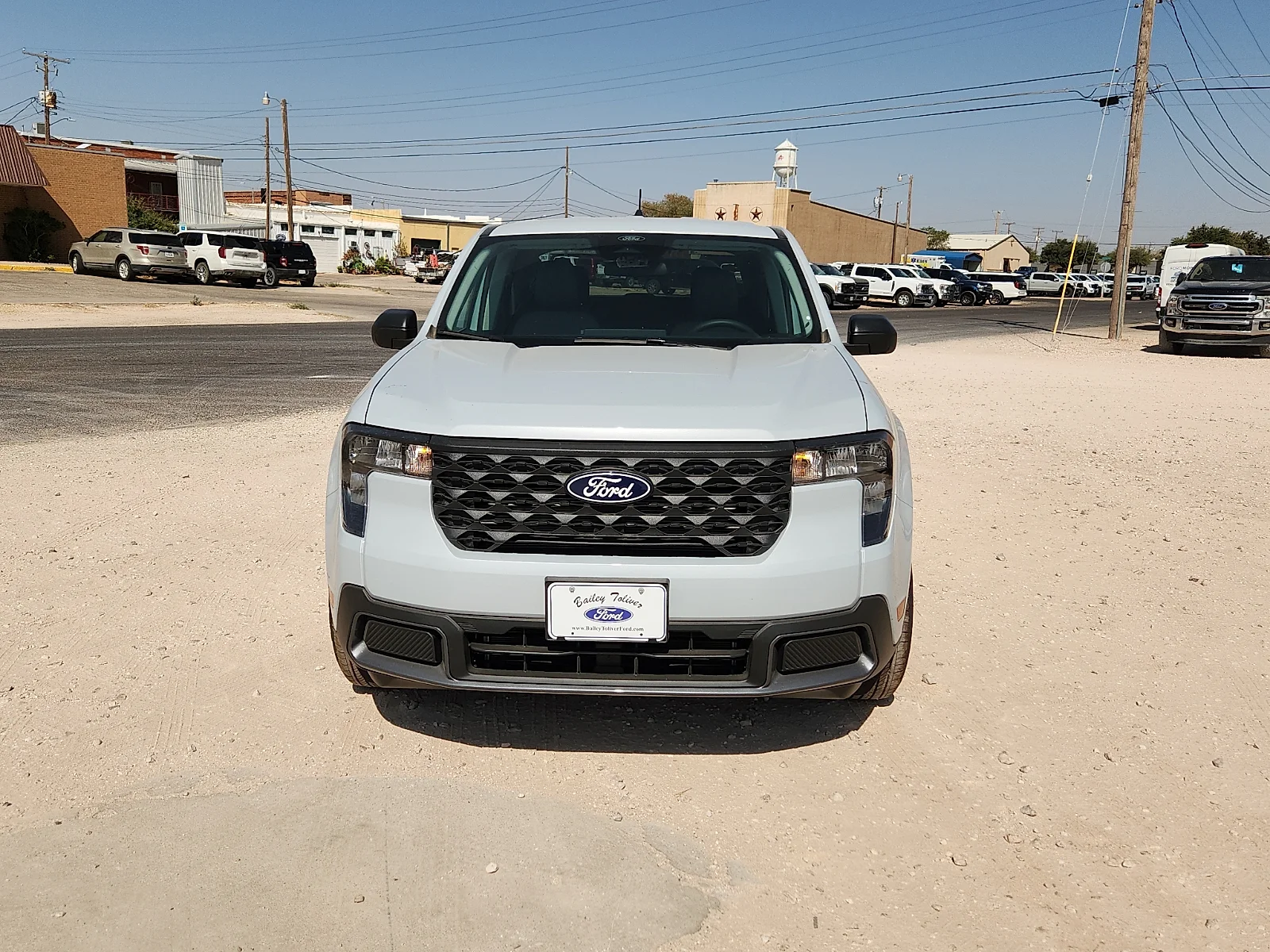 New 2026 Space White Metallic Ford XLT image 2
