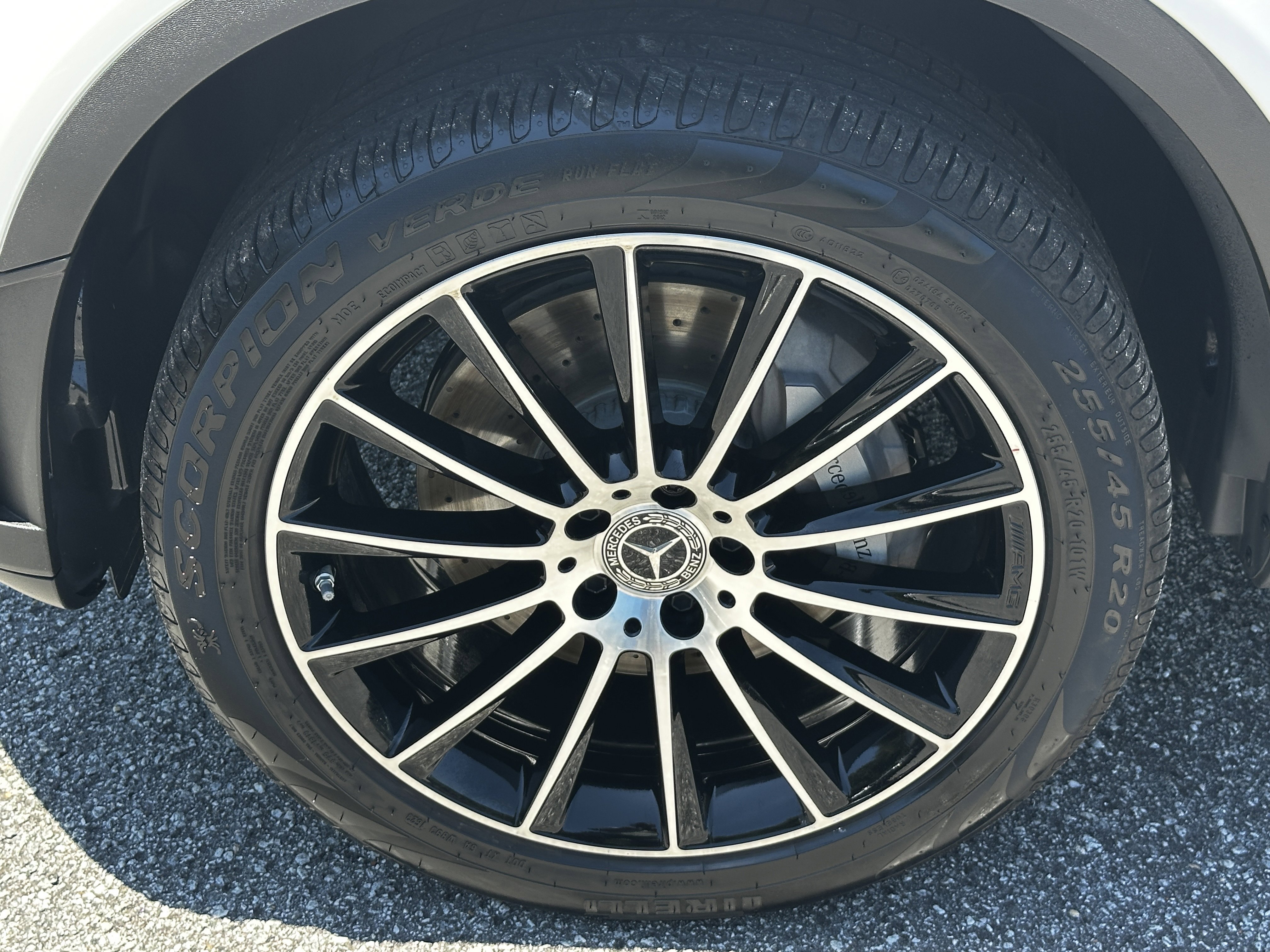 Certified Used 2022 White Mercedes-Benz GLC 300 image 13