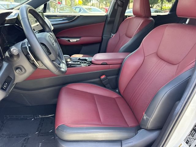 2025 Lexus NX Hybrid 350h - Photo 11