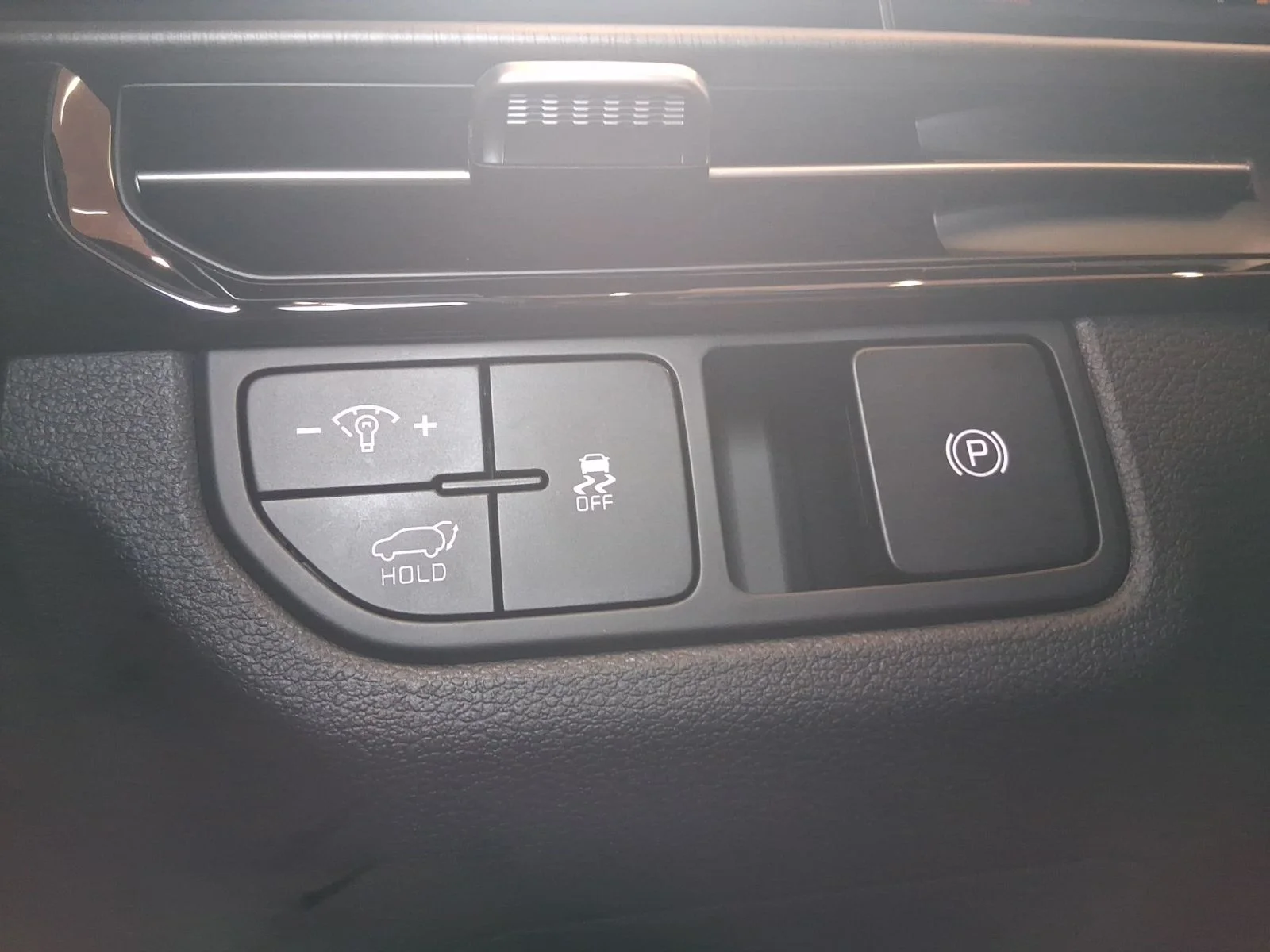 New 2026 Blue Kia X-Line image 14
