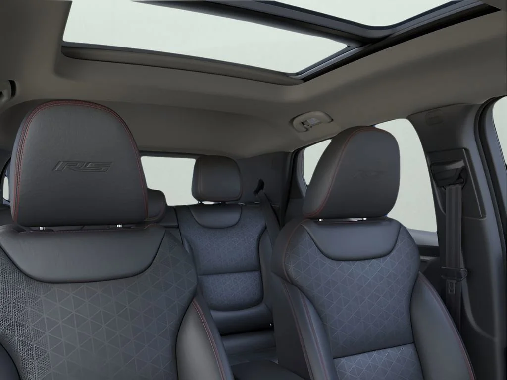 2027 Chevrolet Bolt RS - Photo 24