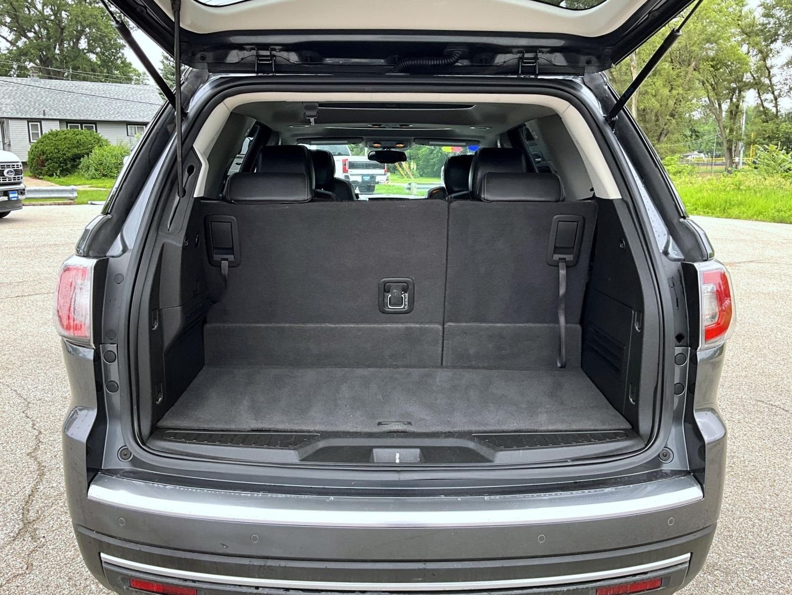 Used 2013 Gray GMC SLT-1 image 9