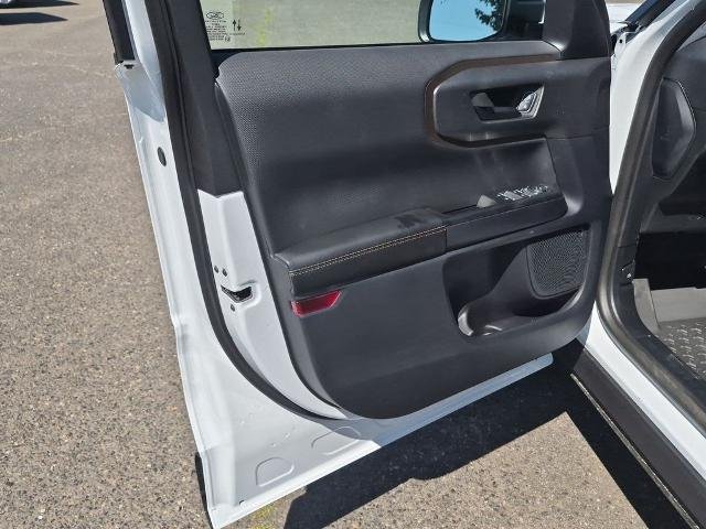 New 2026 Oxford White Ford Badlands® image 9