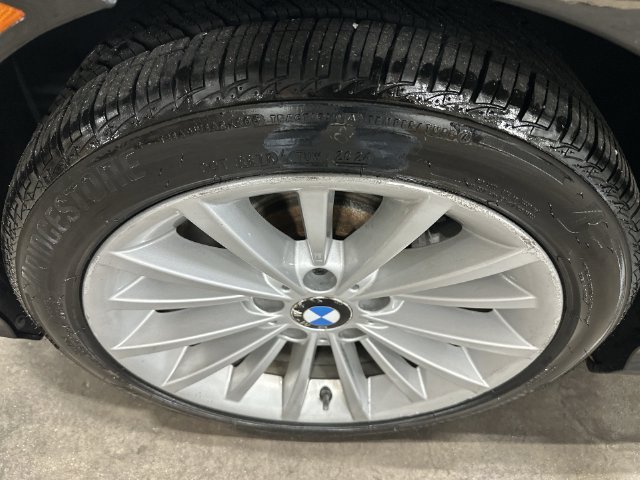 Used 2011 Black BMW 335i xDrive image 23