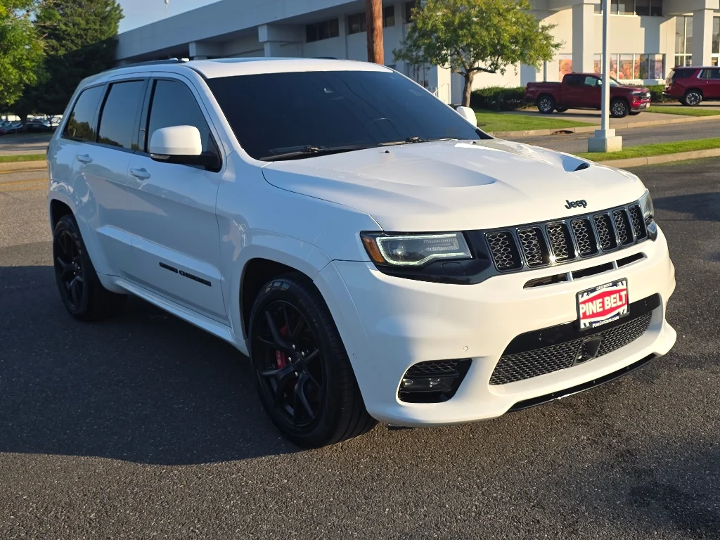 Used 2019 Bright White Clearcoat Jeep SRT image 9