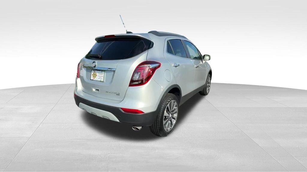 Used 2022 Silver Buick Preferred image 7