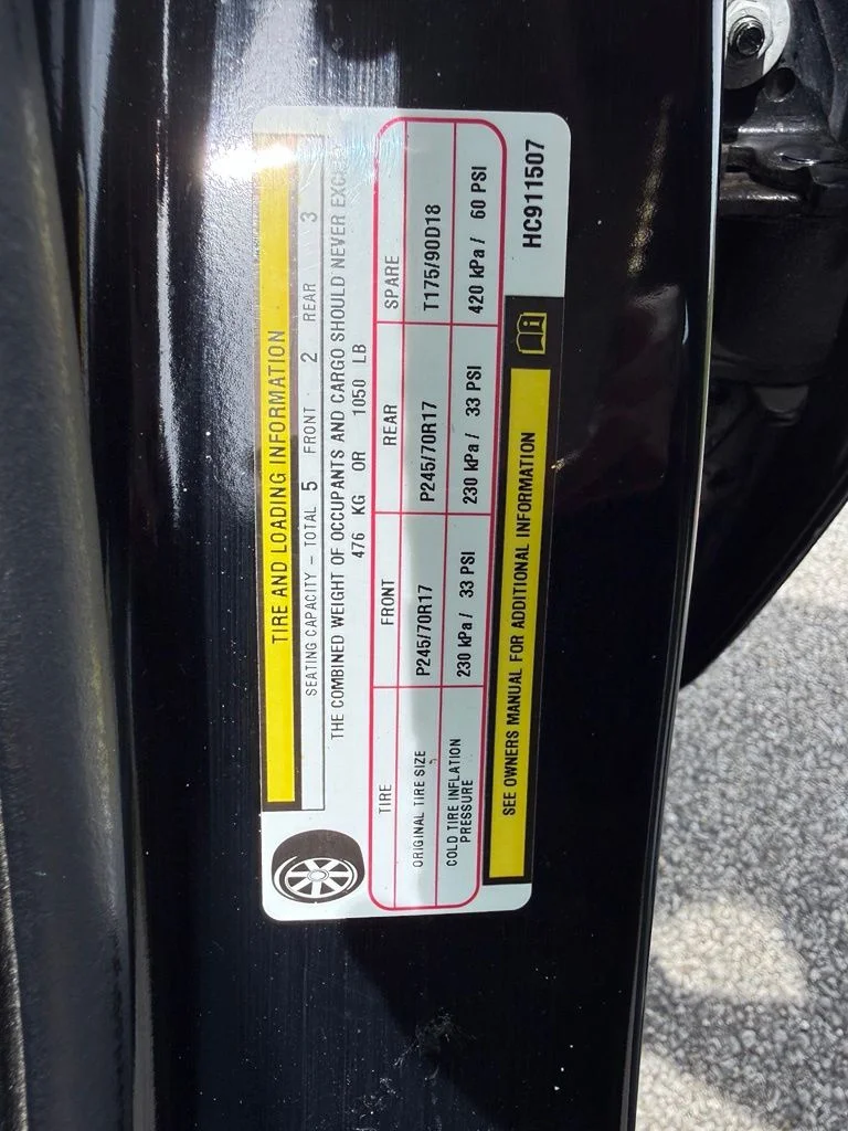 Used 2017 Black Jeep Laredo image 42