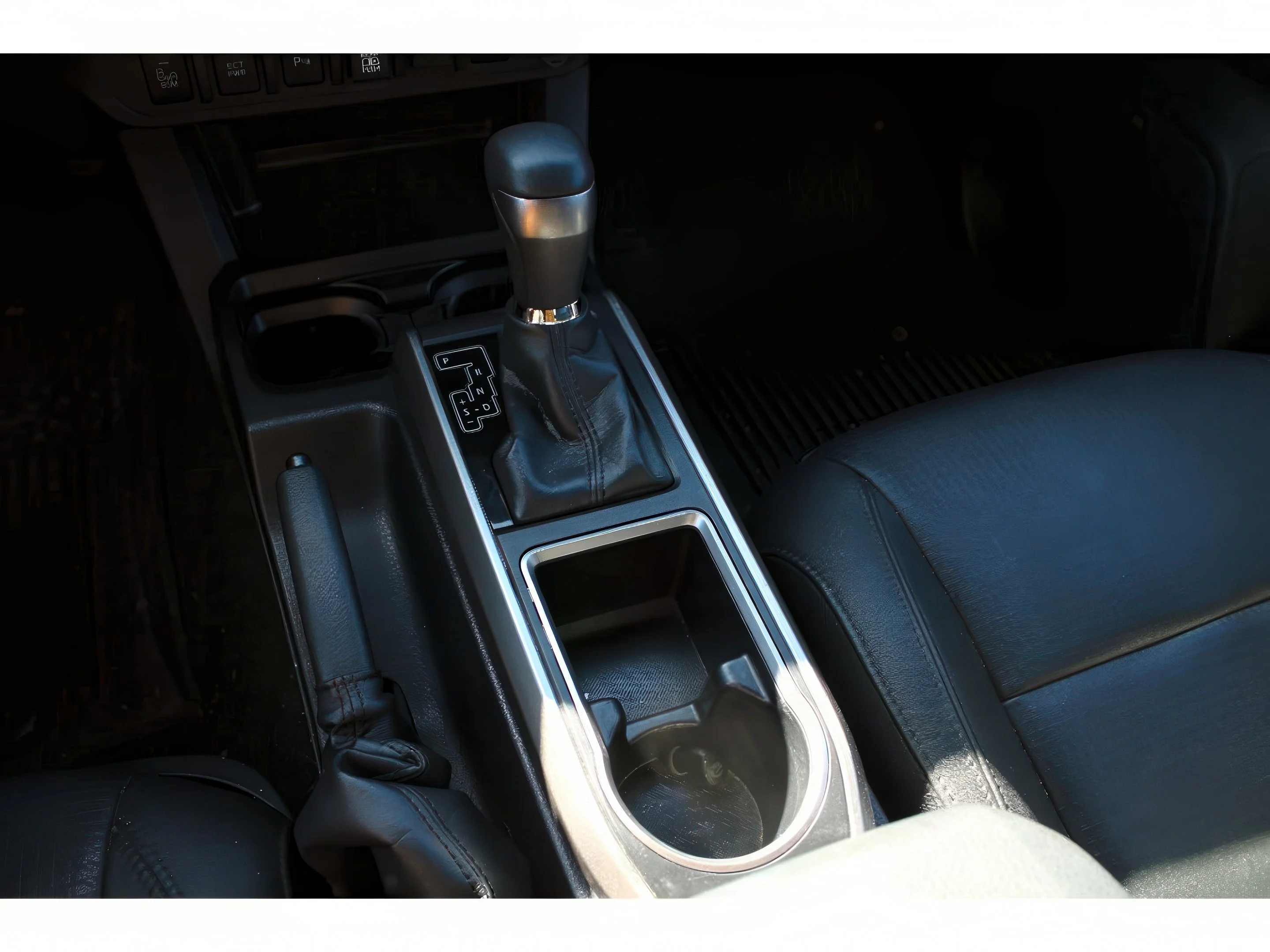 2023 Toyota Tacoma Limited - Photo 16