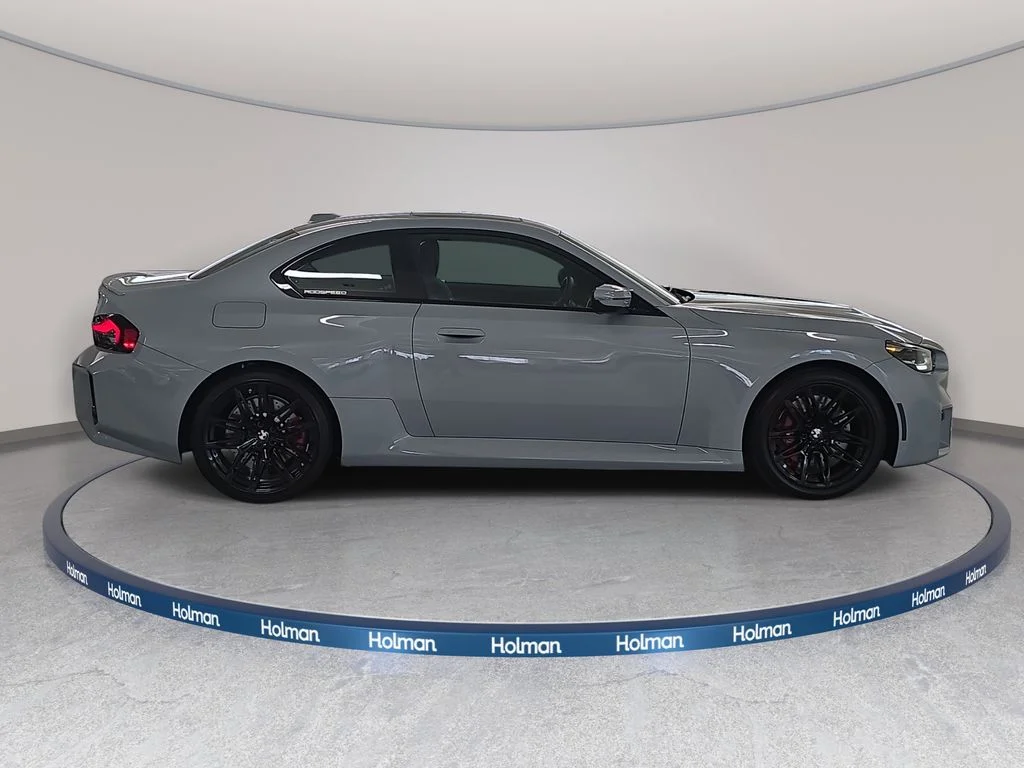 Used 2025 Brooklyn Grey Metallic BMW  image 6