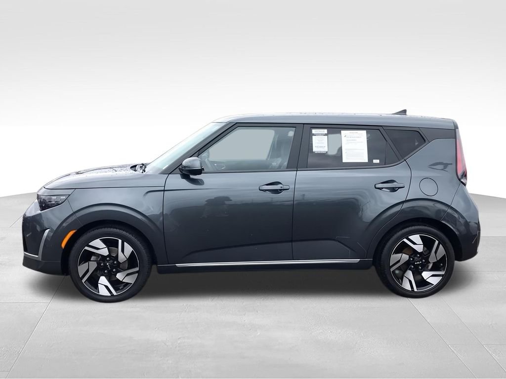 Used 2023 Gray Kia GT-Line image 5