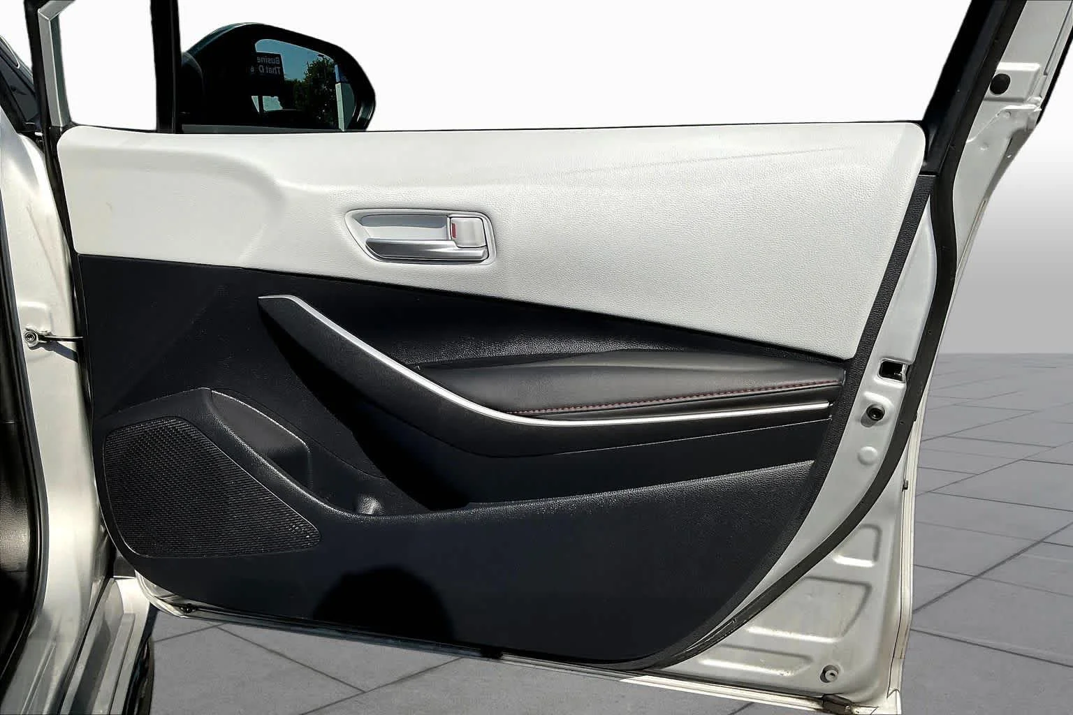 Used 2025 Classic Silver Metallic Toyota SE image 22