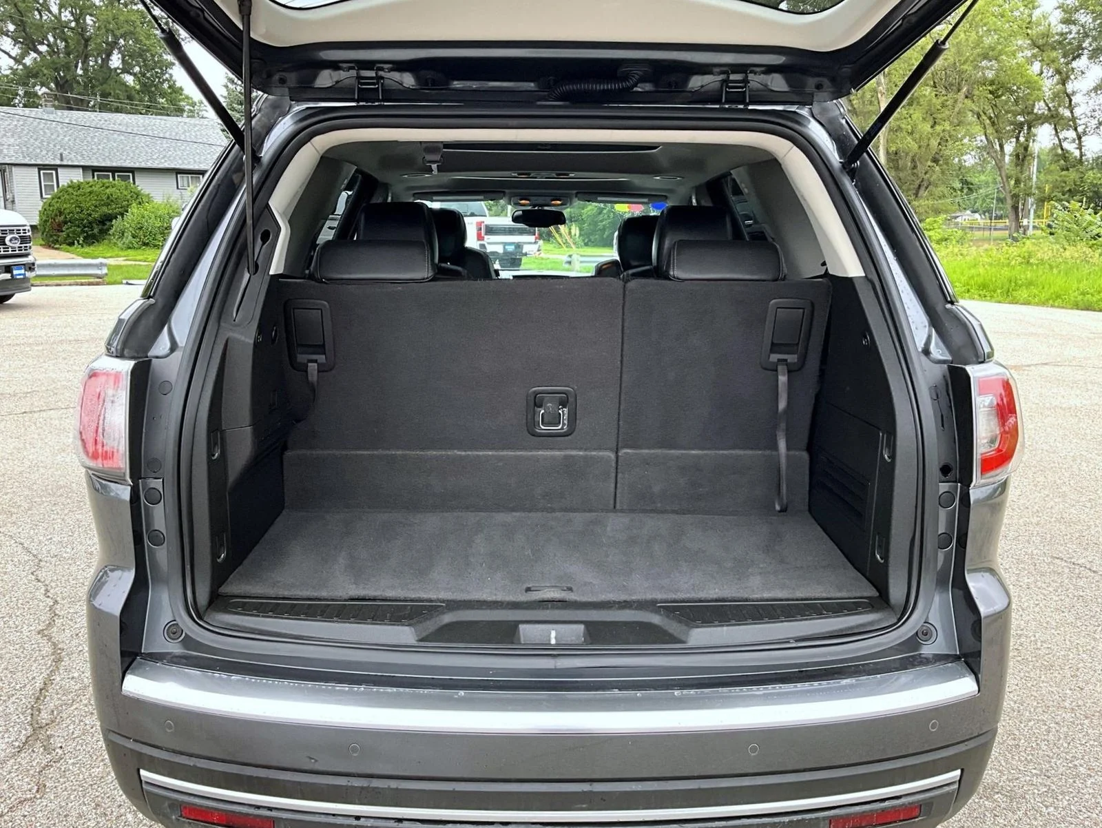 Used 2013 Gray GMC SLT-1 image 9