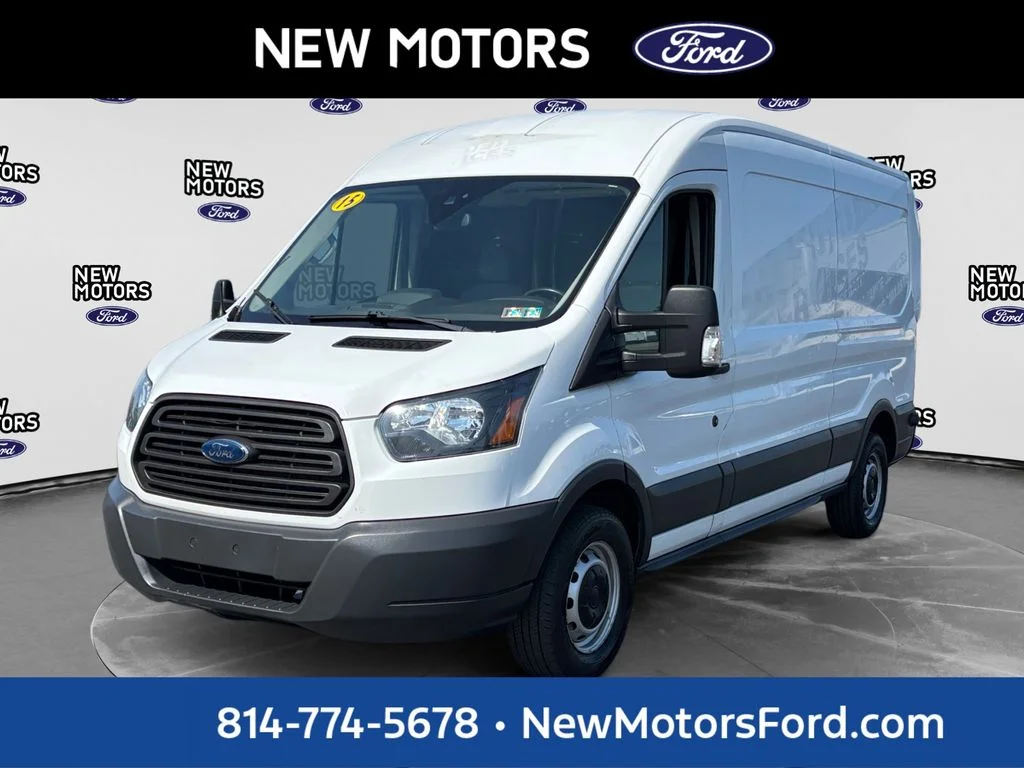 Used 2015 Oxford White Ford Base image 1