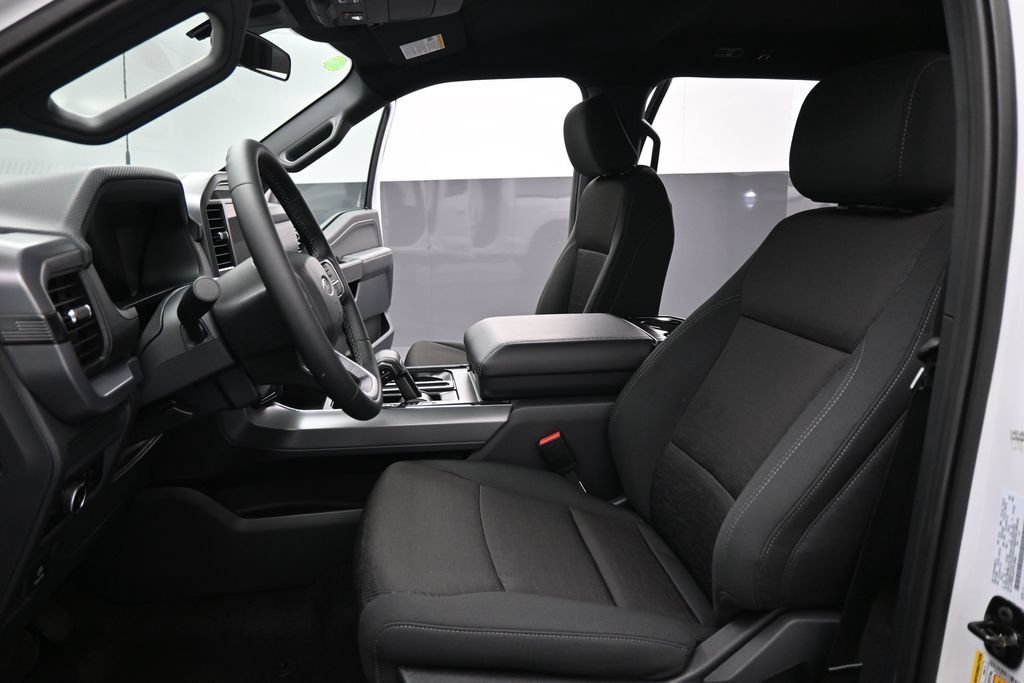 New 2026 White Ford XLT image 15