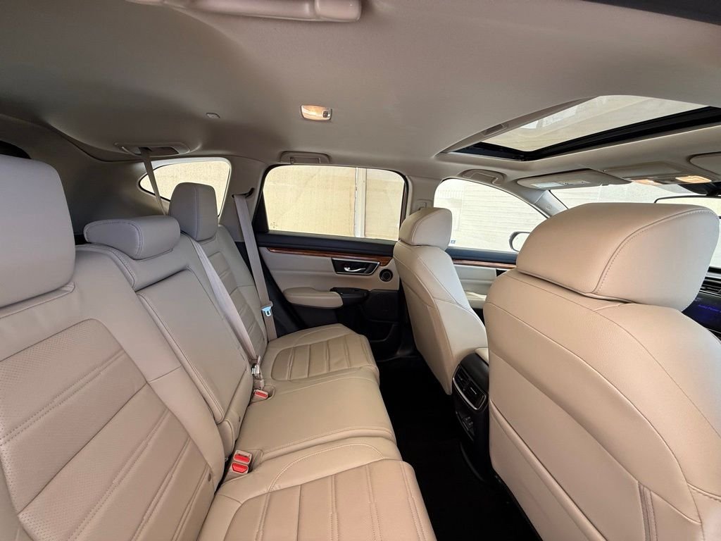 Used 2019 Molten Lava Pearl Honda Touring image 21