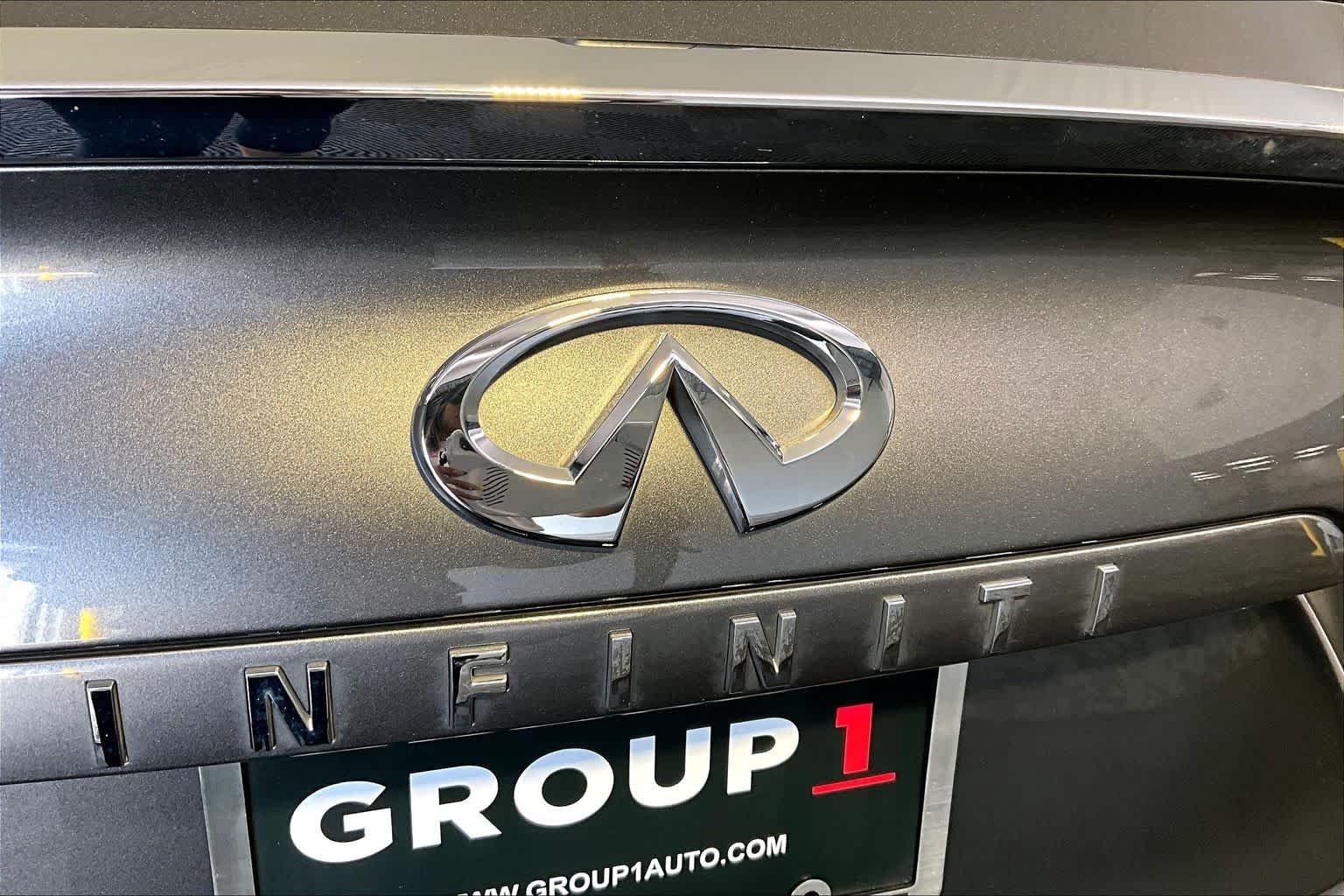 Used 2022 Graphite Shadow INFINITI ESSENTIAL image 33