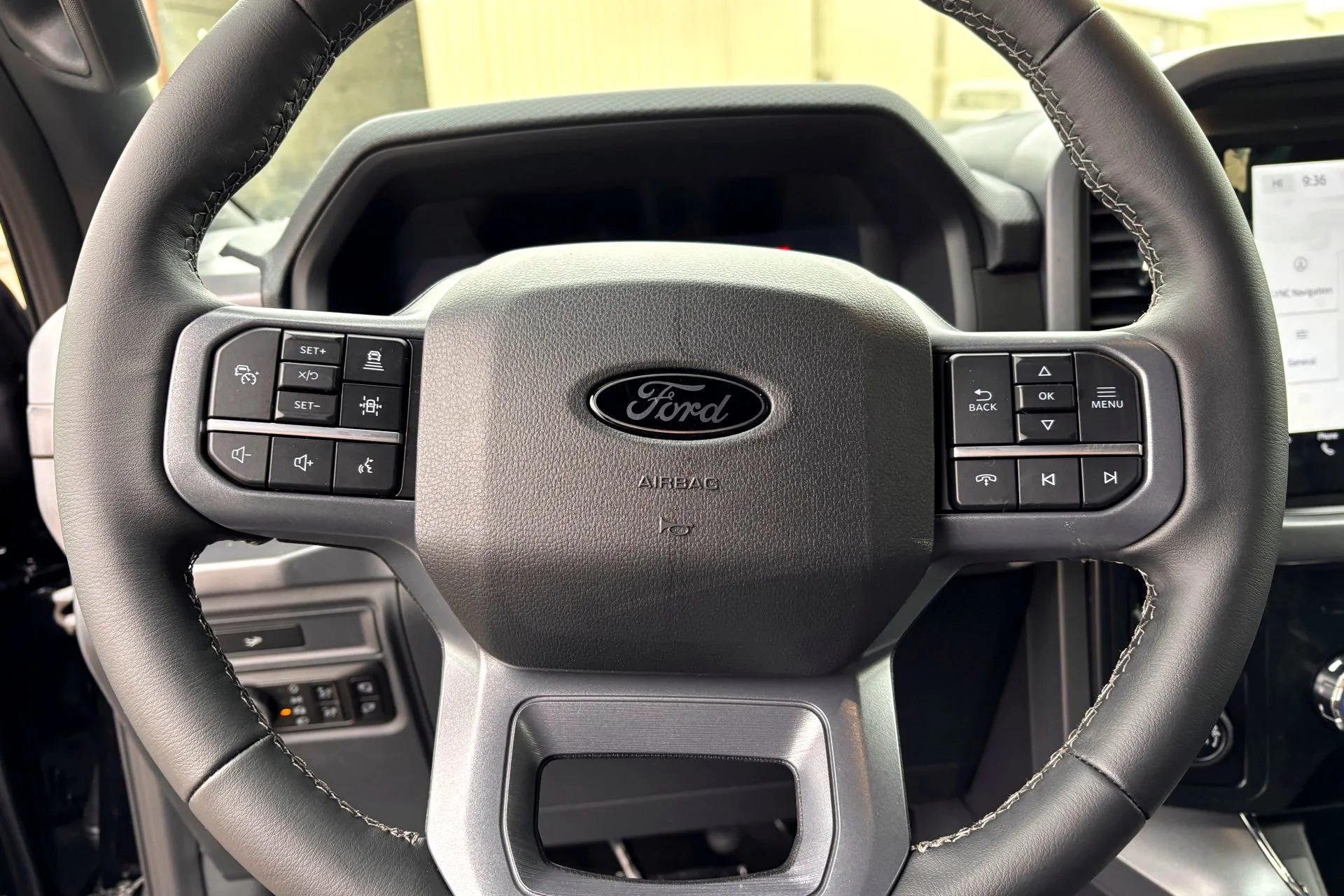New 2026 Agate Black Metallic Ford XLT image 9