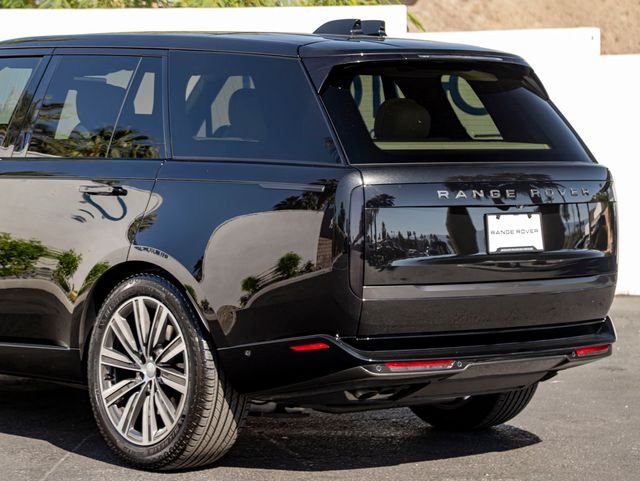 Certified Used 2024 Santorini Black Metallic Land Rover Autobiography image 10